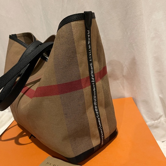 Burberry Canvas Reversible Tote - Picture 9 of 10